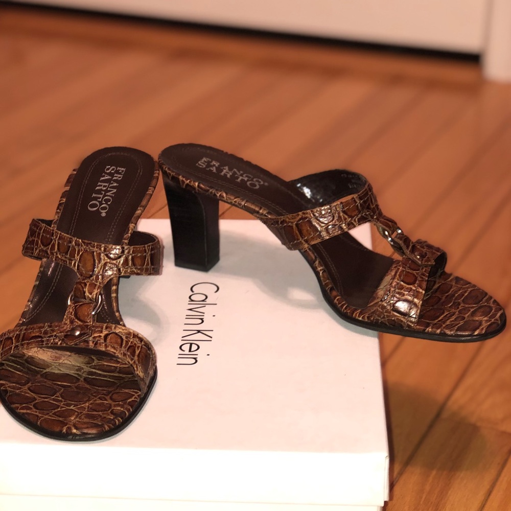 Women’s shoes
